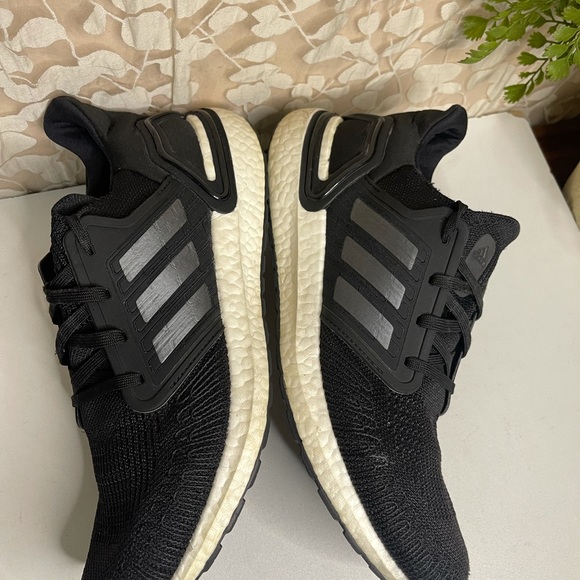 ADIDAS🔴UltraBoost LTD black/white  Men’s size 9 - Picture 7 of 12